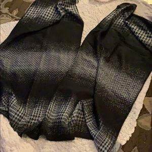 Poncho houndstooth and stripes